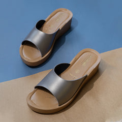 Aerowalk Women's Slip-On Slipper For Casual use AT02