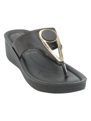 Aerowalk Women's Slip-On Slipper AT67