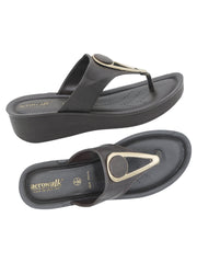 Aerowalk Women's Slip-On Slipper AT67