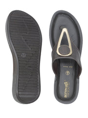 Aerowalk Women's Slip-On Slipper AT67