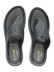 Aerowalk Women's Slip-On Slipper AT78