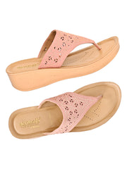 Aerowalk Women's Slip-On Slipper AT78
