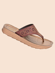Aerowalk Women's Slip-On Slipper DI23