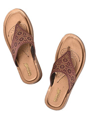 Aerowalk Women's Slip-On Slipper DI23